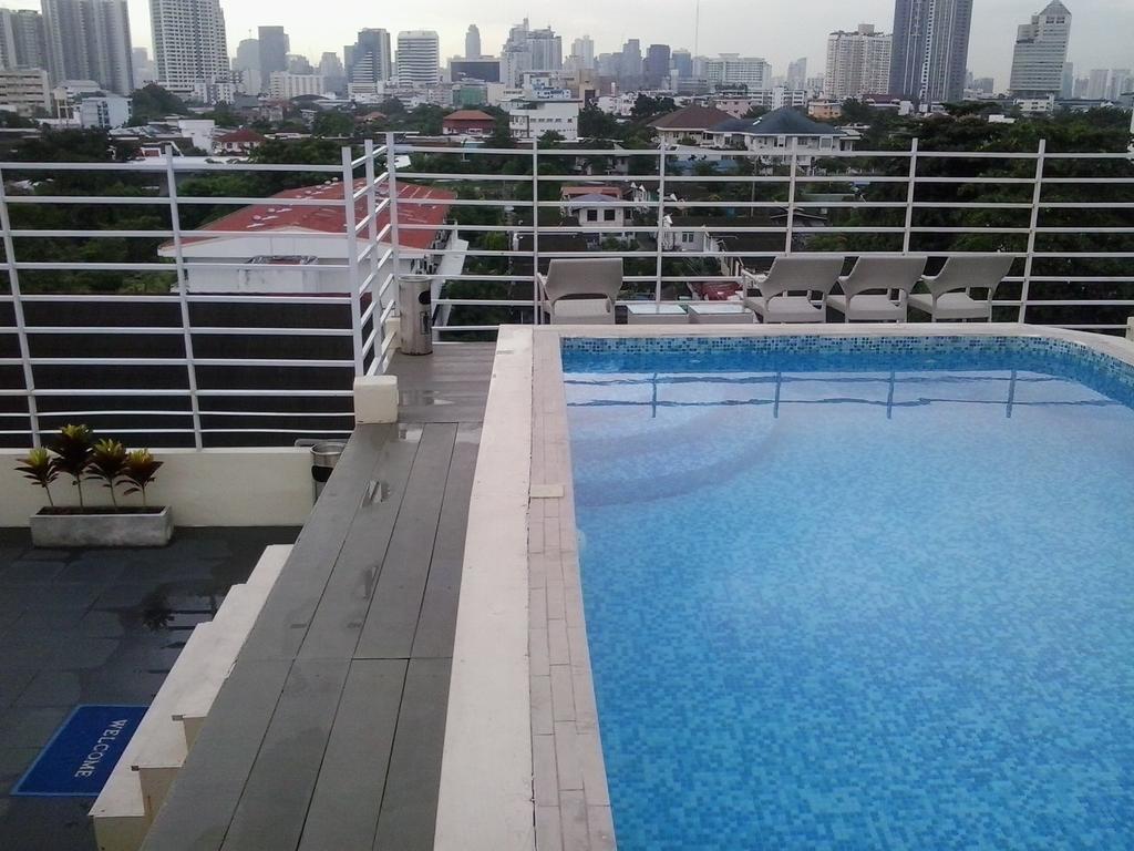 The City At Fifty Bangkok Esterno foto