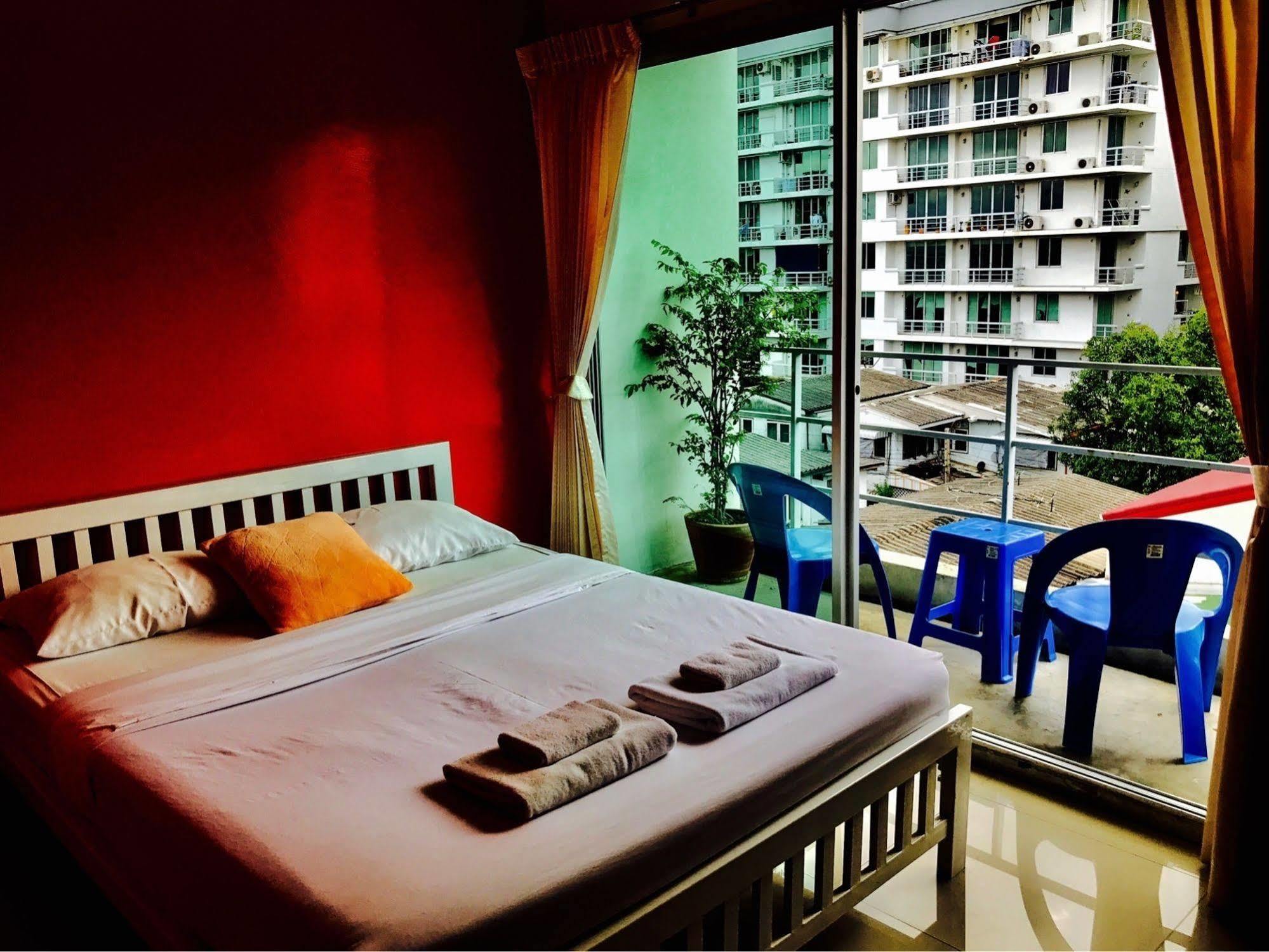 The City At Fifty Bangkok Esterno foto
